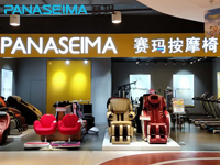 上樣擺放按摩椅，家具店銷售額進(jìn)步顯著